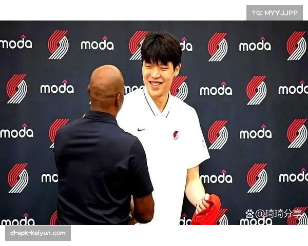 开拓者内线轮换洗牌 杨瀚森下放发展联盟克林根迎爆发